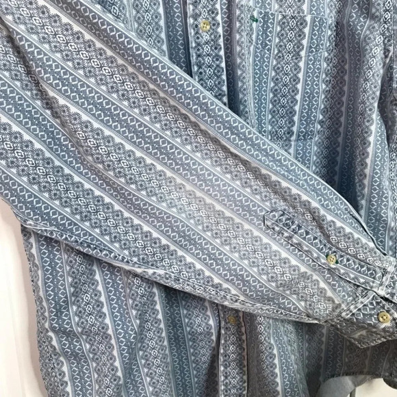 Vintage Tommy Hilfiger Blue Chambray Denim Allover Geometric Print Dad Shirt - Picture 6 of 8